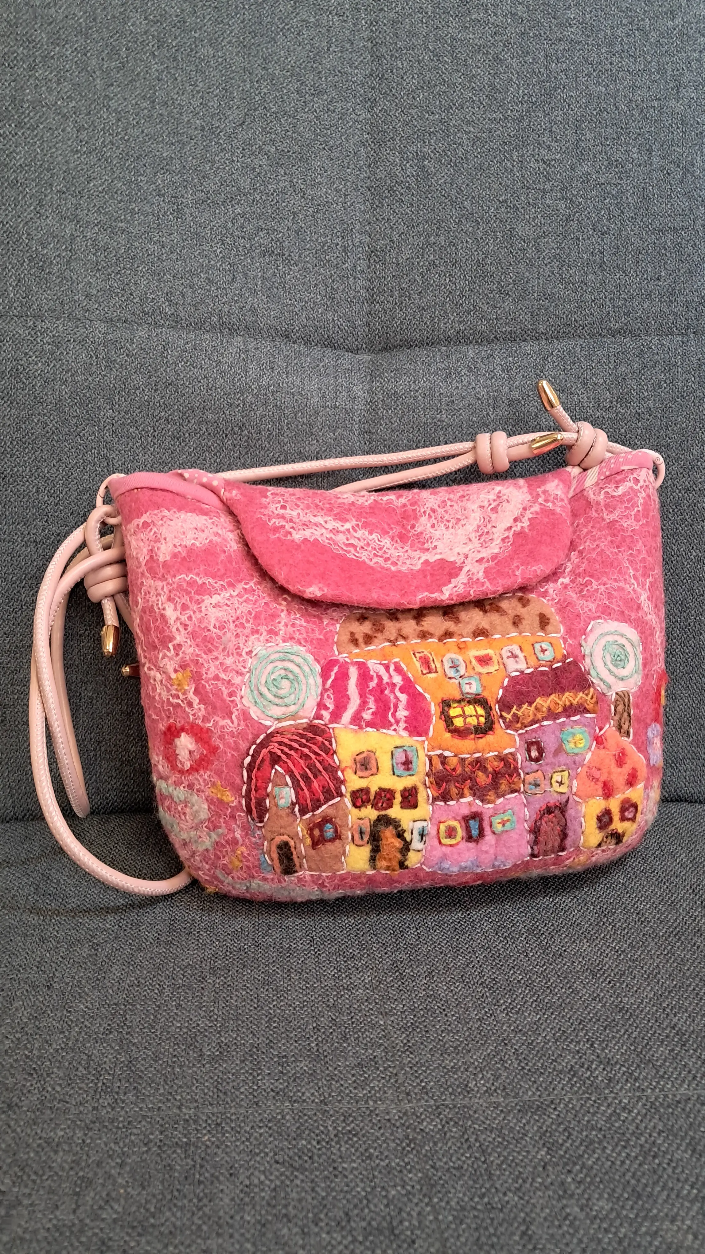 Арт чанта „Градът на чудесата“ – thumbnail 8